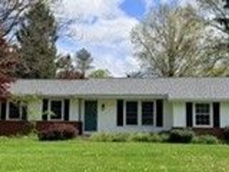 1515 Barlow Road, Hudson, OH 44236 Photo 2