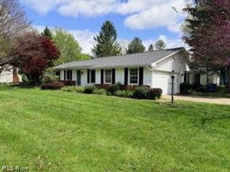 1515 Barlow Road, Hudson, OH 44236 Photo 4