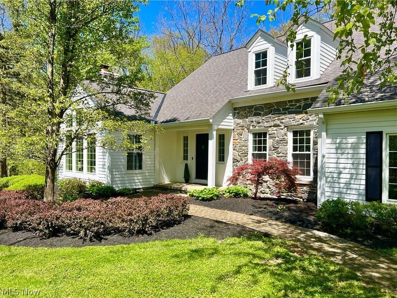 8725 Quail Circle , Kirtland Hills, OH 44094 Photo 4