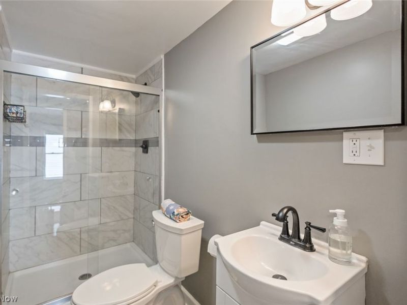 4201 Woodbine Avenue, Cleveland, OH 44113 Photo 27