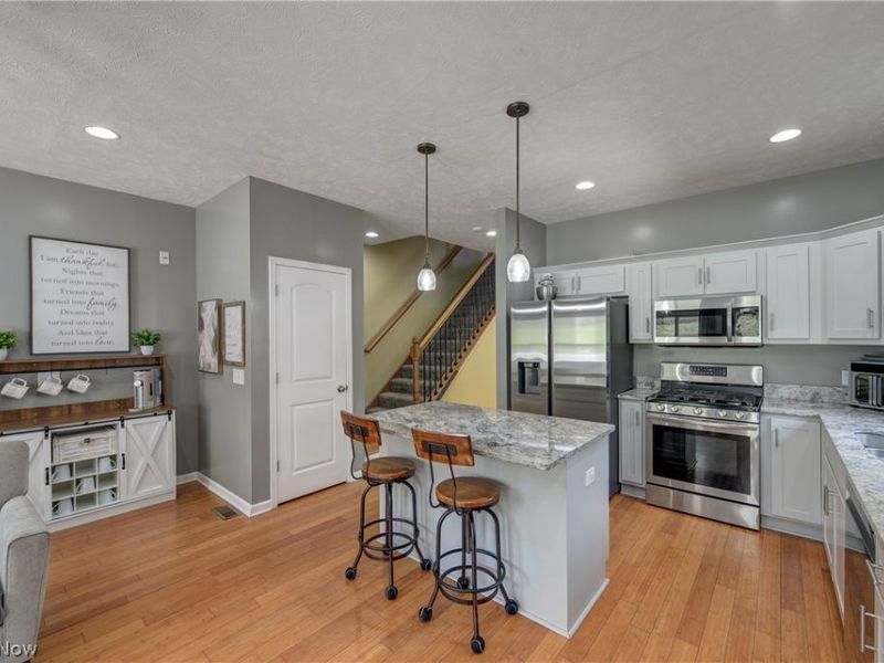 3677 Foothills Boulevard , Willoughby, OH 44094 Photo 7
