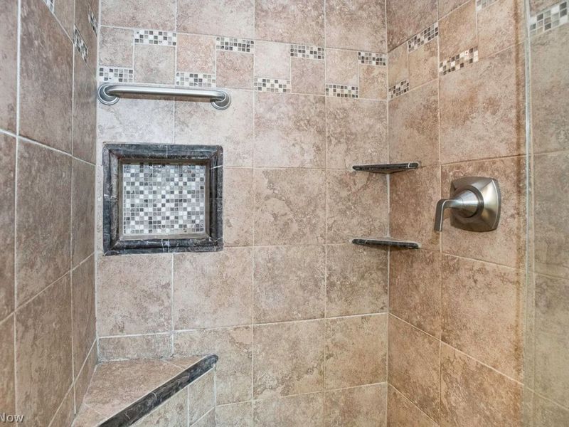 17846 Lyon Lane , Strongsville, OH 44149 Photo 33