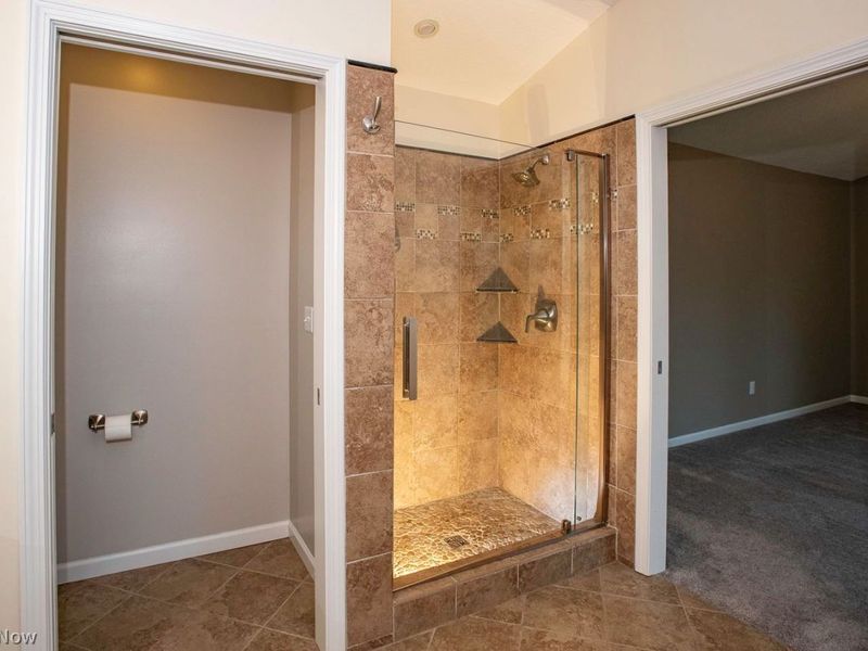 17846 Lyon Lane , Strongsville, OH 44149 Photo 35