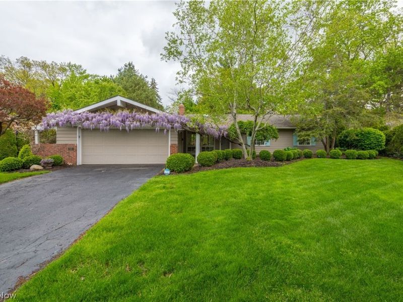 505 Wildbrook Drive , Bay Village, OH 44140 Photo 1