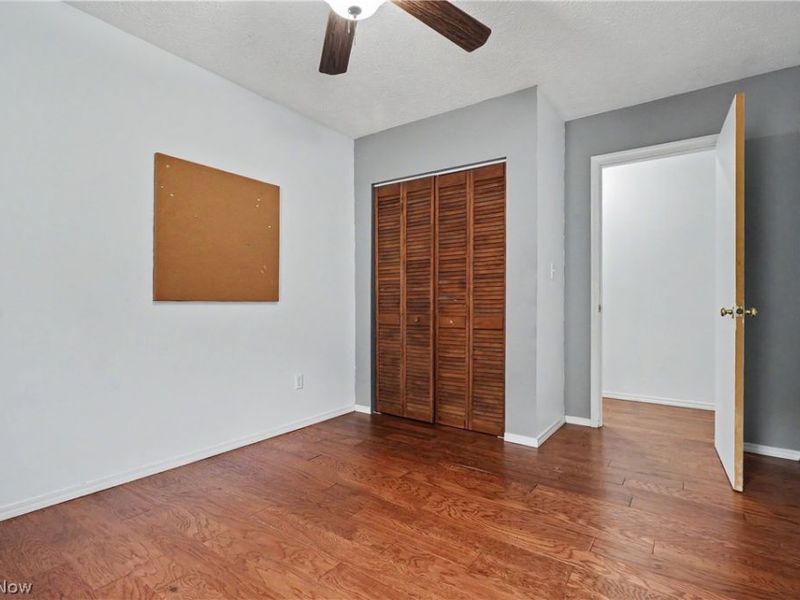 955 Howe Road , Kent, OH 44240 Photo 14
