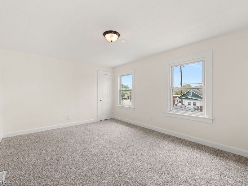 Cleveland, OH 44111 Photo 21