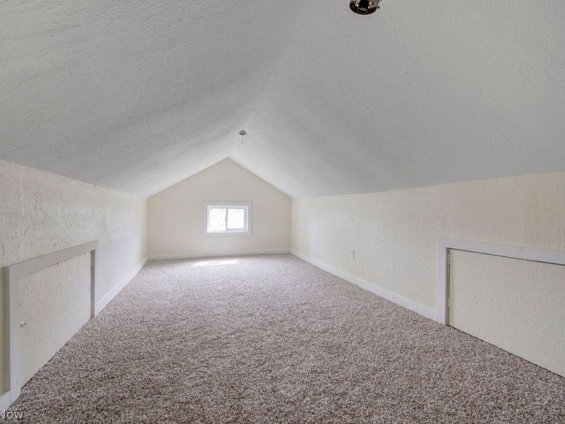 Cleveland, OH 44111 Photo 28