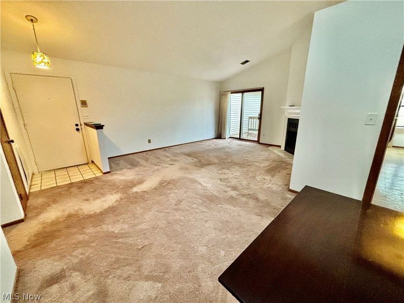 1345 Fox Run Court, Unit 2, Youngstown, OH 44512 Photo 4