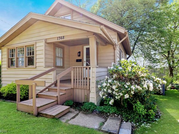 1368 Vane Avenue , Akron, OH 44310