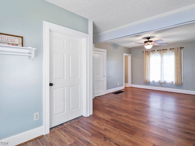 1368 Vane Avenue , Akron, OH 44310 Photo 7