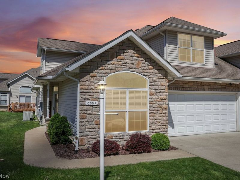 6804 Highland View Drive , Parma, OH 44134 Photo 28