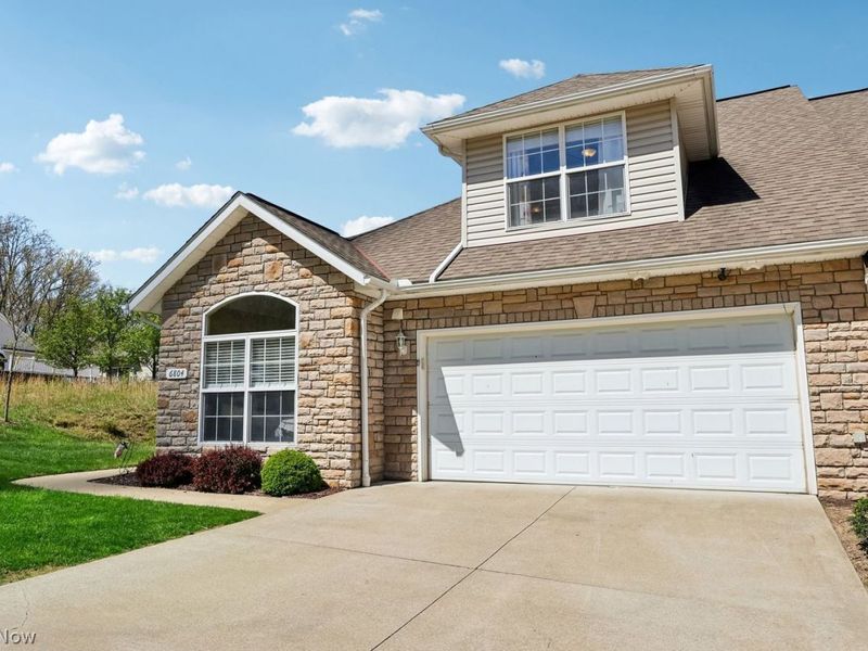 6804 Highland View Drive , Parma, OH 44134 Photo 31
