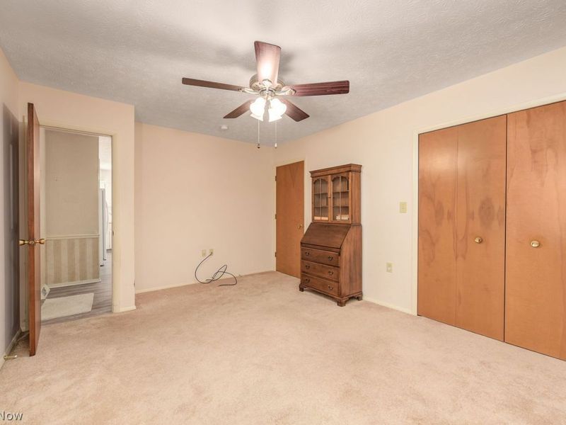 2847 Pease Drive , Unit D401, Rocky River, OH 44116 Photo 28