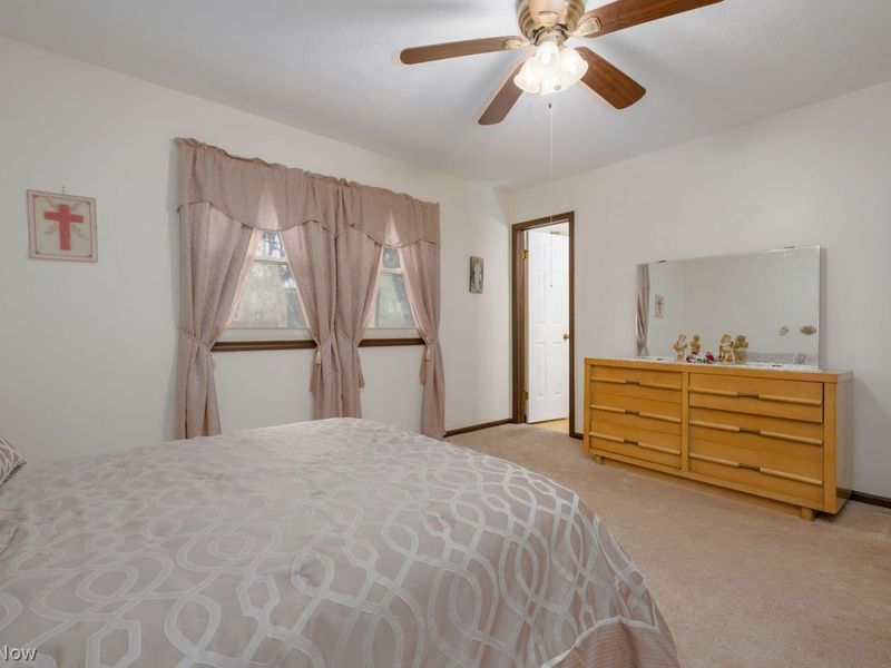 7951 Lake O Springs Avenue NW, Canton, OH 44720 Photo 19
