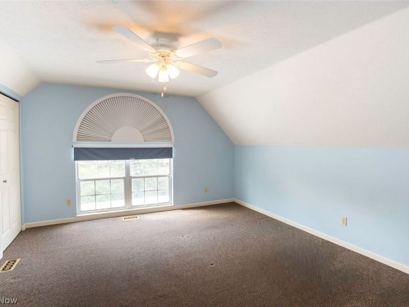 19729 Porters Lane , Strongsville, OH 44149 Photo 18