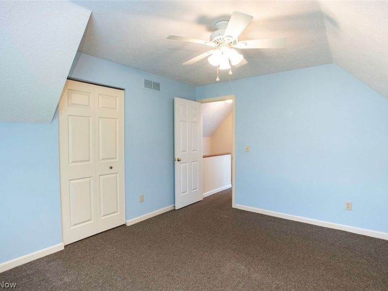 19729 Porters Lane , Strongsville, OH 44149 Photo 19