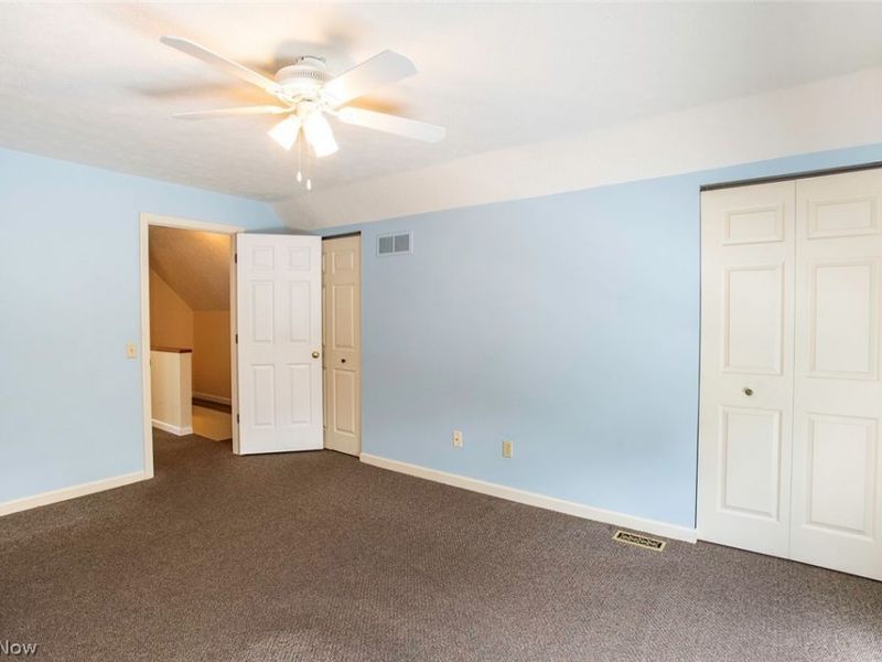 19729 Porters Lane , Strongsville, OH 44149 Photo 20