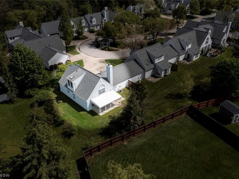 19729 Porters Lane , Strongsville, OH 44149 Photo 40