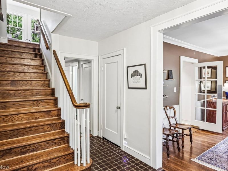 13810 Larchmere Boulevard , Cleveland, OH 44120 Photo 18