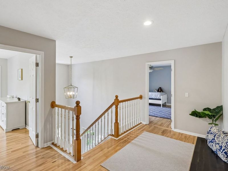 21376 Sydenham Road , Shaker Heights, OH 44122 Photo 19