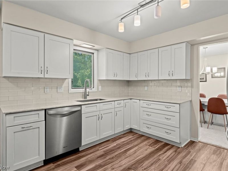 31885 N Roundhead Drive , Solon, OH 44139 Photo 15