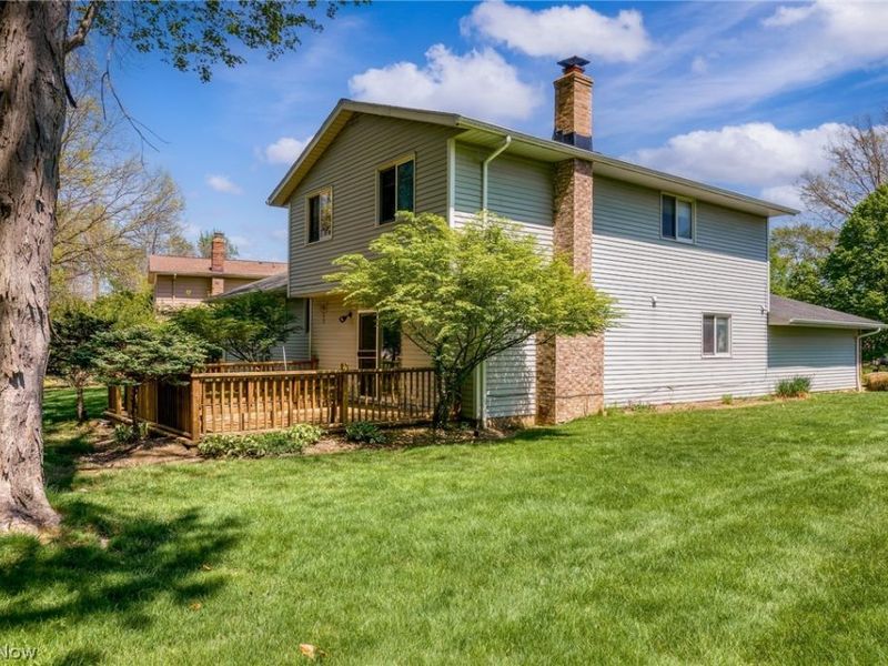 31885 N Roundhead Drive , Solon, OH 44139 Photo 5