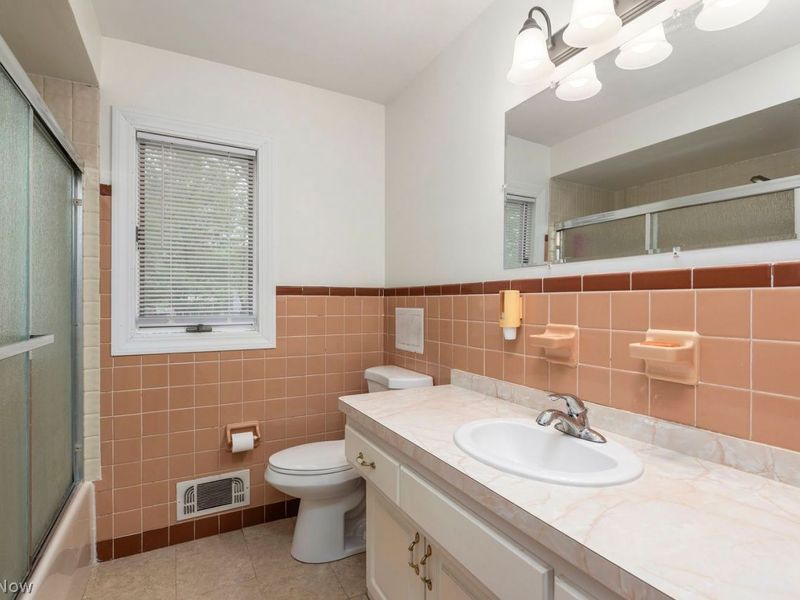 13297 Whitney Road, Strongsville, OH 44136 Photo 18