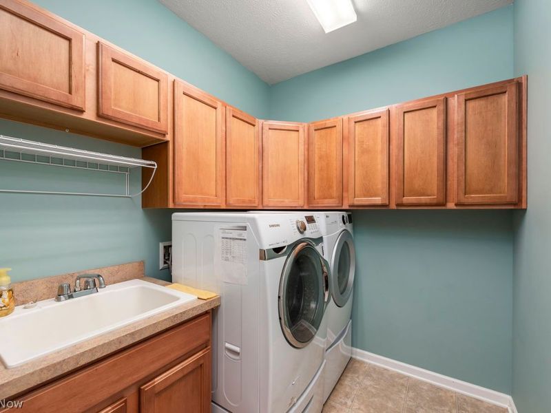 Medina, OH 44256 Photo 29