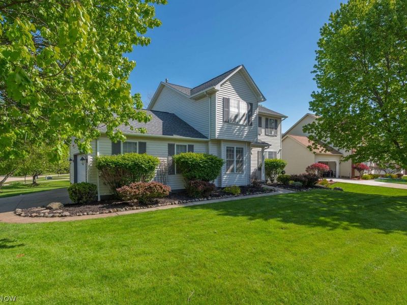 3669 Sandlewood Drive, Brunswick, OH 44212 Photo 2