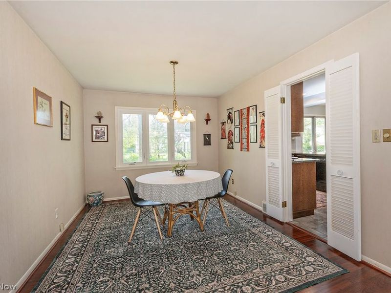 5530 Harleston Drive , Lyndhurst, OH 44124 Photo 12