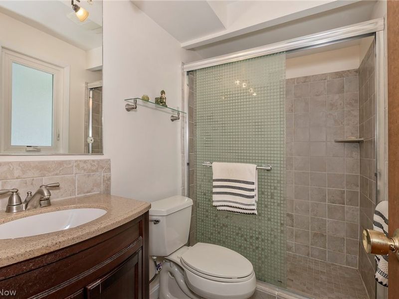 5530 Harleston Drive , Lyndhurst, OH 44124 Photo 29