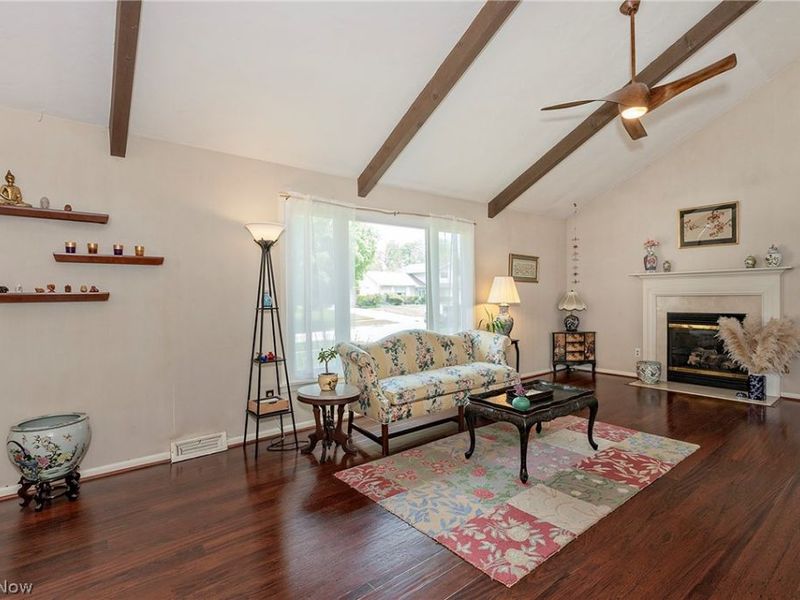 5530 Harleston Drive , Lyndhurst, OH 44124 Photo 7