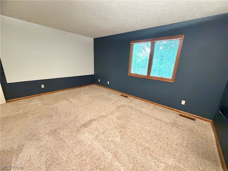 15450 Roxboro Dr Drive , Middleburg Heights, OH 44130 Photo 14