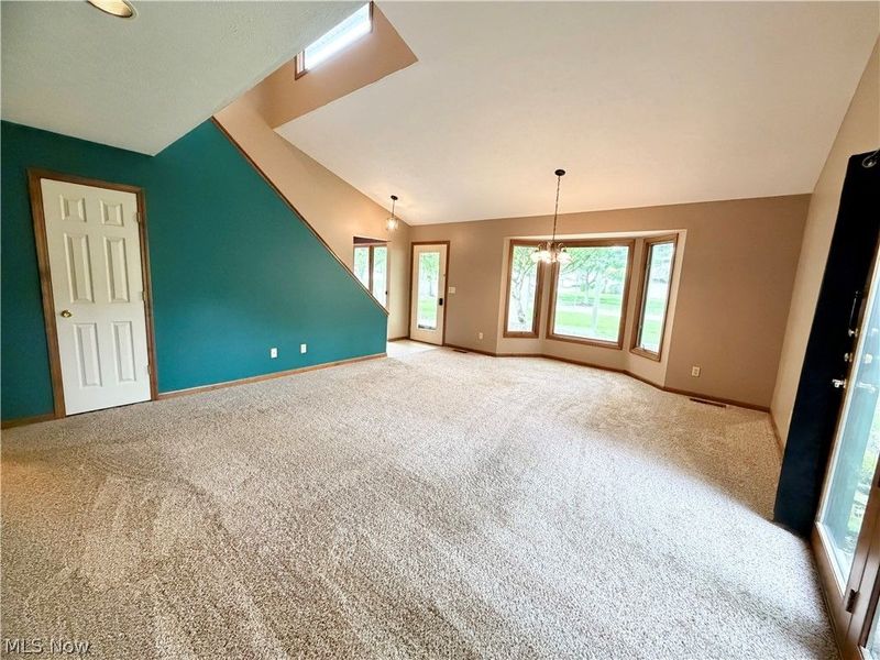 15450 Roxboro Dr Drive , Middleburg Heights, OH 44130 Photo 2