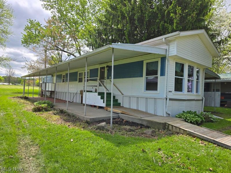 5852 Cleveland Road, Unit 112, Wooster, OH 44691 Photo 2