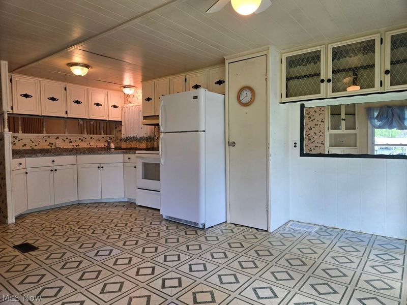 5852 Cleveland Road, Unit 112, Wooster, OH 44691 Photo 6
