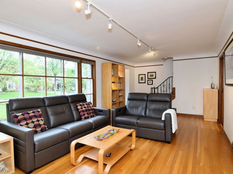 22012 Westchester Road , Shaker Heights, OH 44122 Photo 5