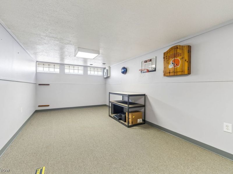 1516 Biltmore Road, Lyndhurst, OH 44124 Photo 33