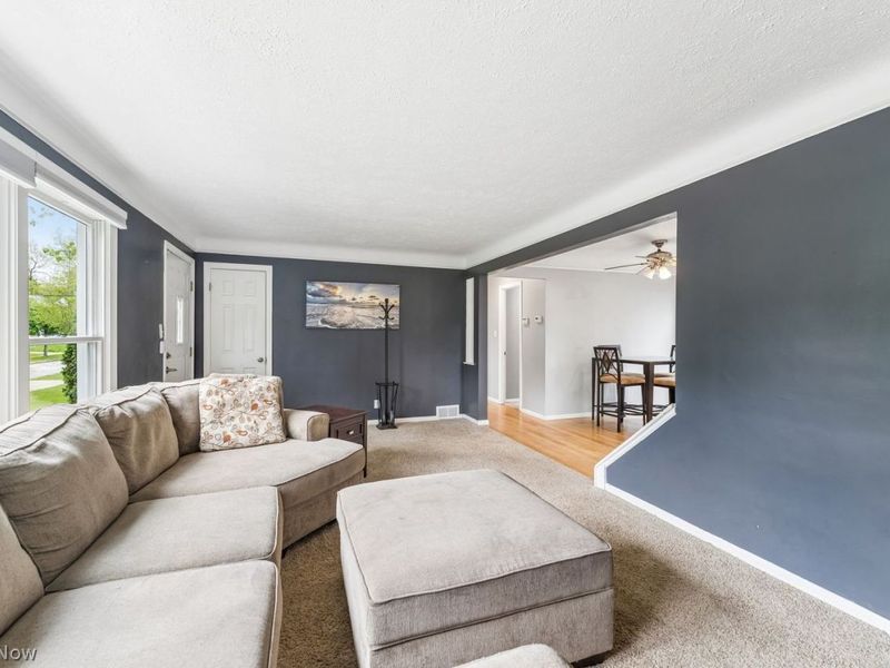 1516 Biltmore Road, Lyndhurst, OH 44124 Photo 7