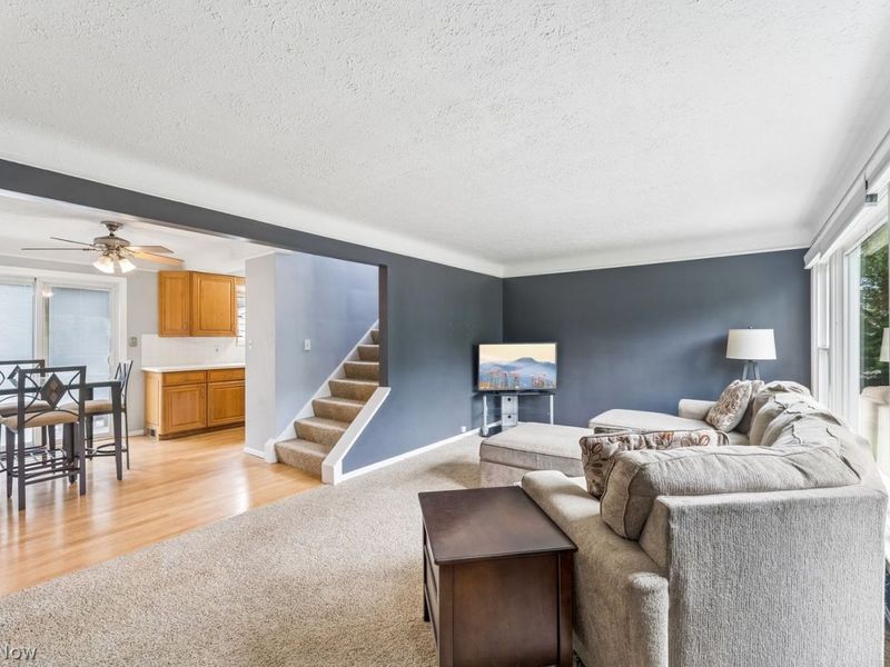 1516 Biltmore Road, Lyndhurst, OH 44124 Photo 8