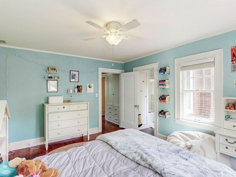 2894 Winthrop Road , Shaker Heights, OH 44120 Photo 31
