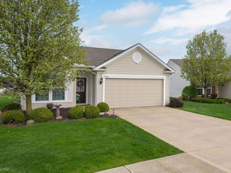 37960 Ashfield Way , North Ridgeville, OH 44039 Photo 2