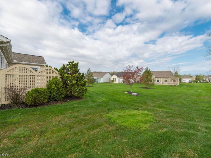 37960 Ashfield Way , North Ridgeville, OH 44039 Photo 39