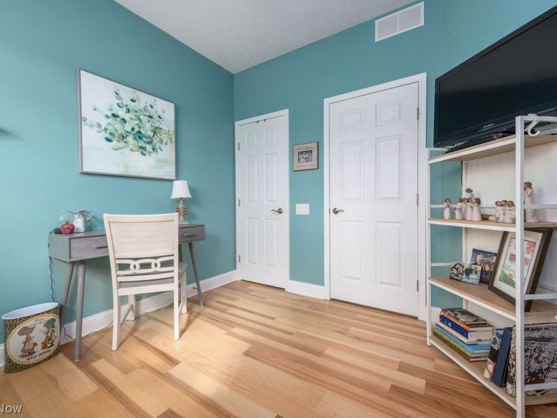 37960 Ashfield Way , North Ridgeville, OH 44039 Photo 8