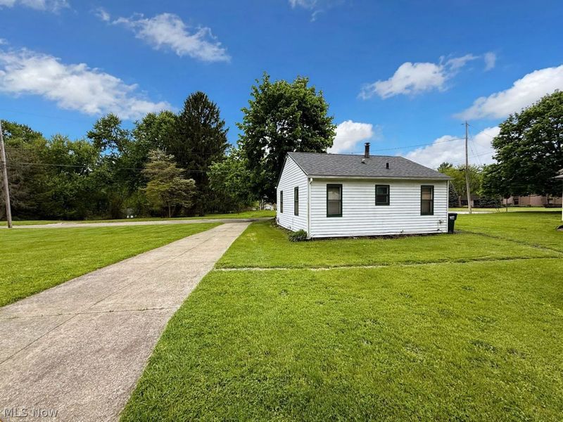 289 Edward Avenue, Barberton, OH 44203 Photo 17