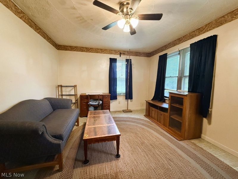 289 Edward Avenue, Barberton, OH 44203 Photo 6