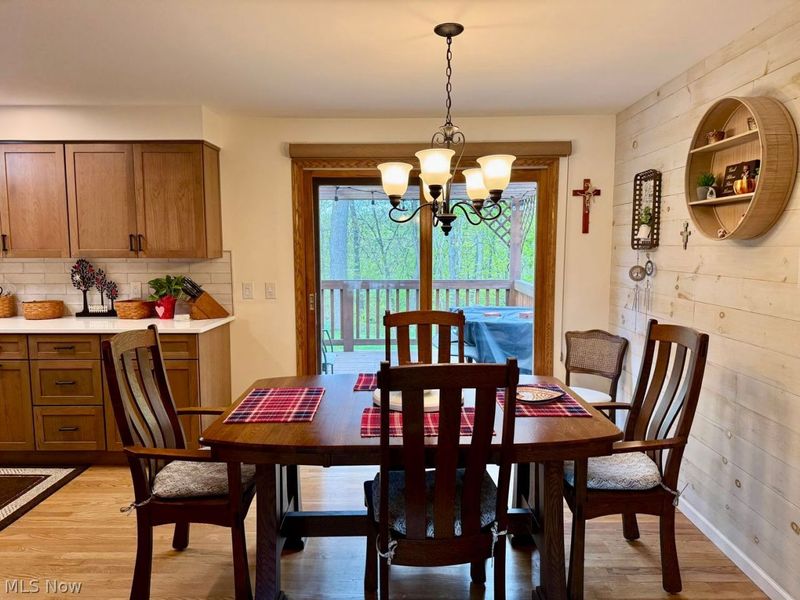 132 Hillcrest Lane , Elyria, OH 44035 Photo 7