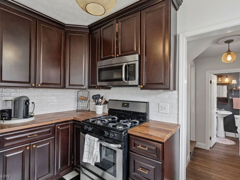 3543 Townley Road , Shaker Heights, OH 44122 Photo 13
