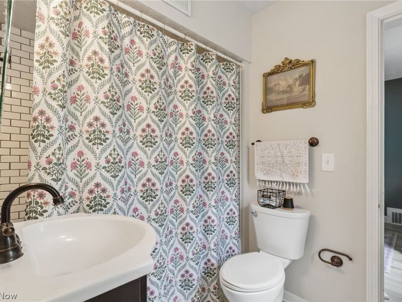 3543 Townley Road , Shaker Heights, OH 44122 Photo 23