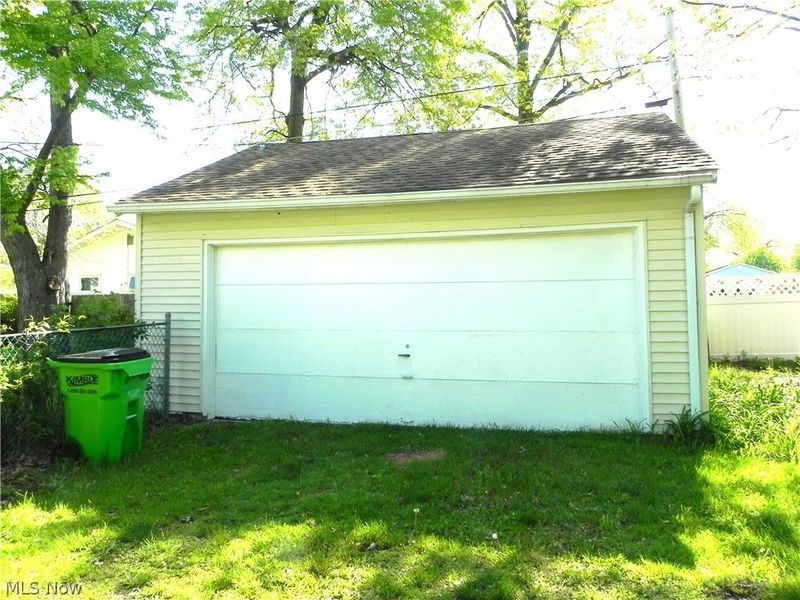225 Fay Avenue , Avon Lake, OH 44012 Photo 14